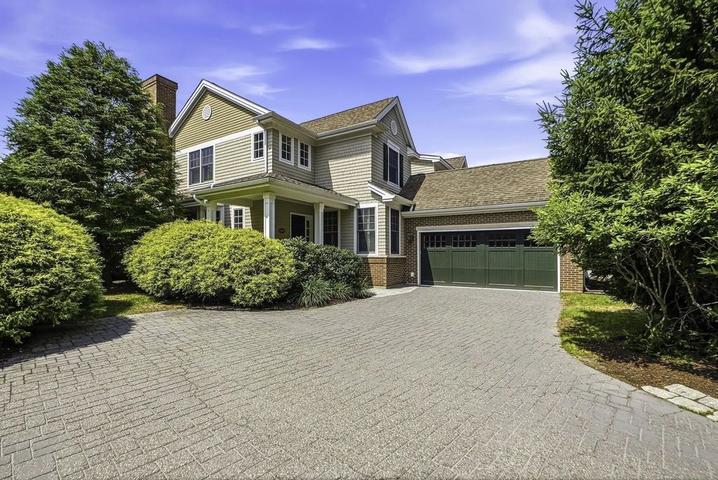 306 Hayfield #306, Wayland