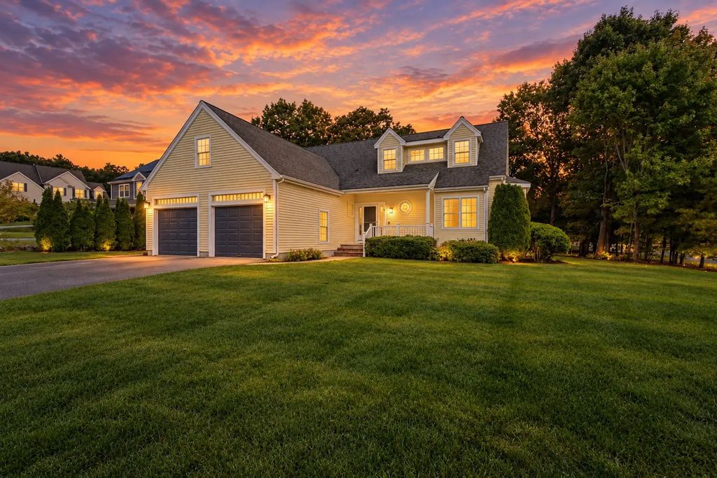1 Neff Dr, Foxboro
