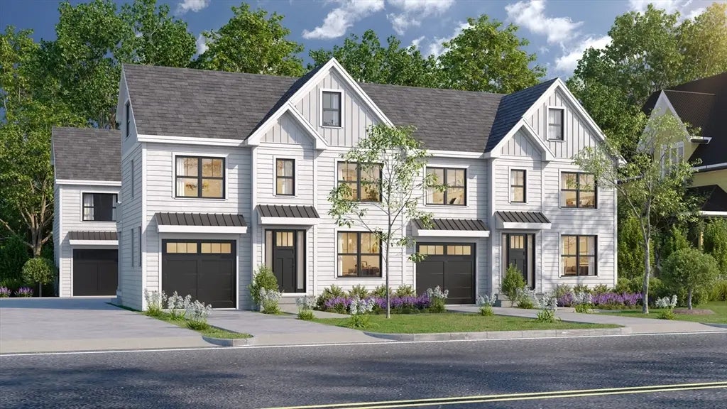 10 Webber Avenue #1a, Bedford