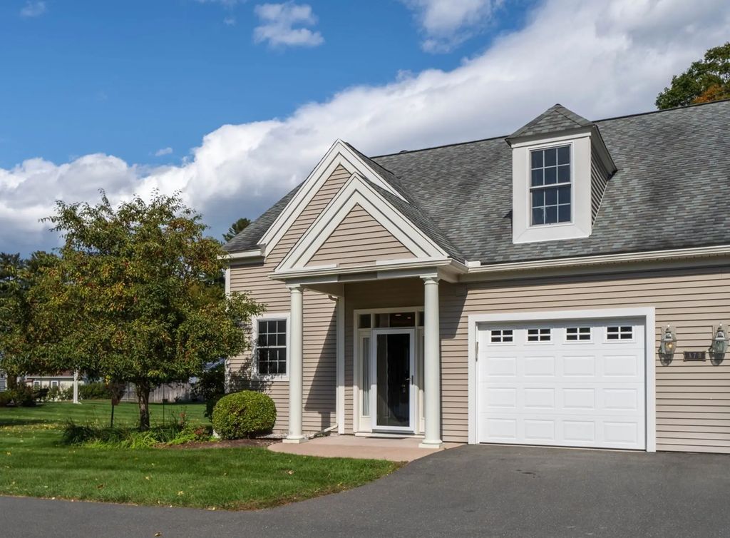 359 Main St #7a, Easthampton