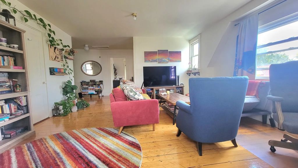 45 Auburn Street #3, Brookline