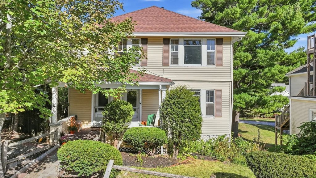 17 Sawin St, Natick