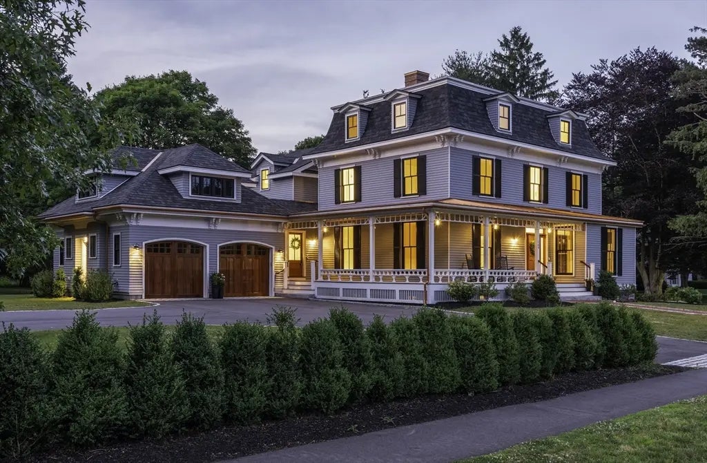 169 Main Street, Wenham