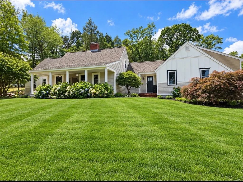 130 Lisa La., North Andover