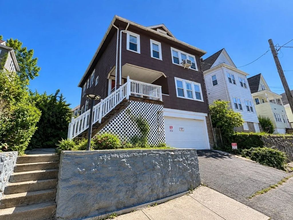 85-87 Wolcott St, Malden