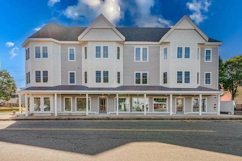 199 South Avenue #a, Whitman