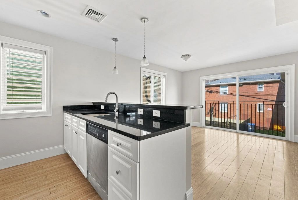 28 Mitchell St #1, Boston