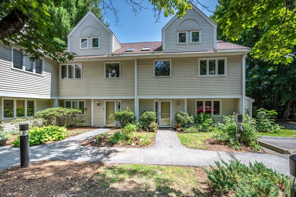 412 Parker St #o, Newton