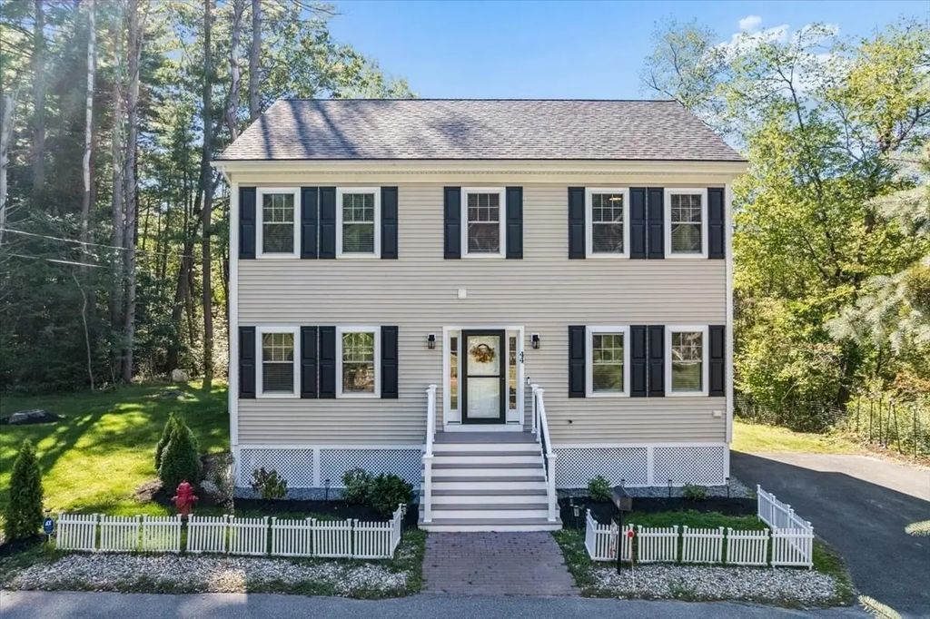 44 California, Tewksbury