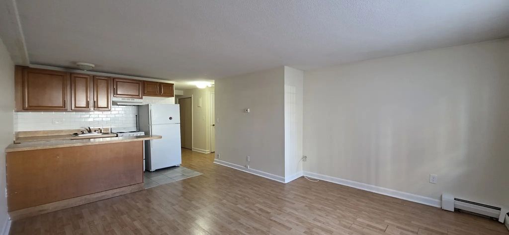90 Gardner St #3b, Boston