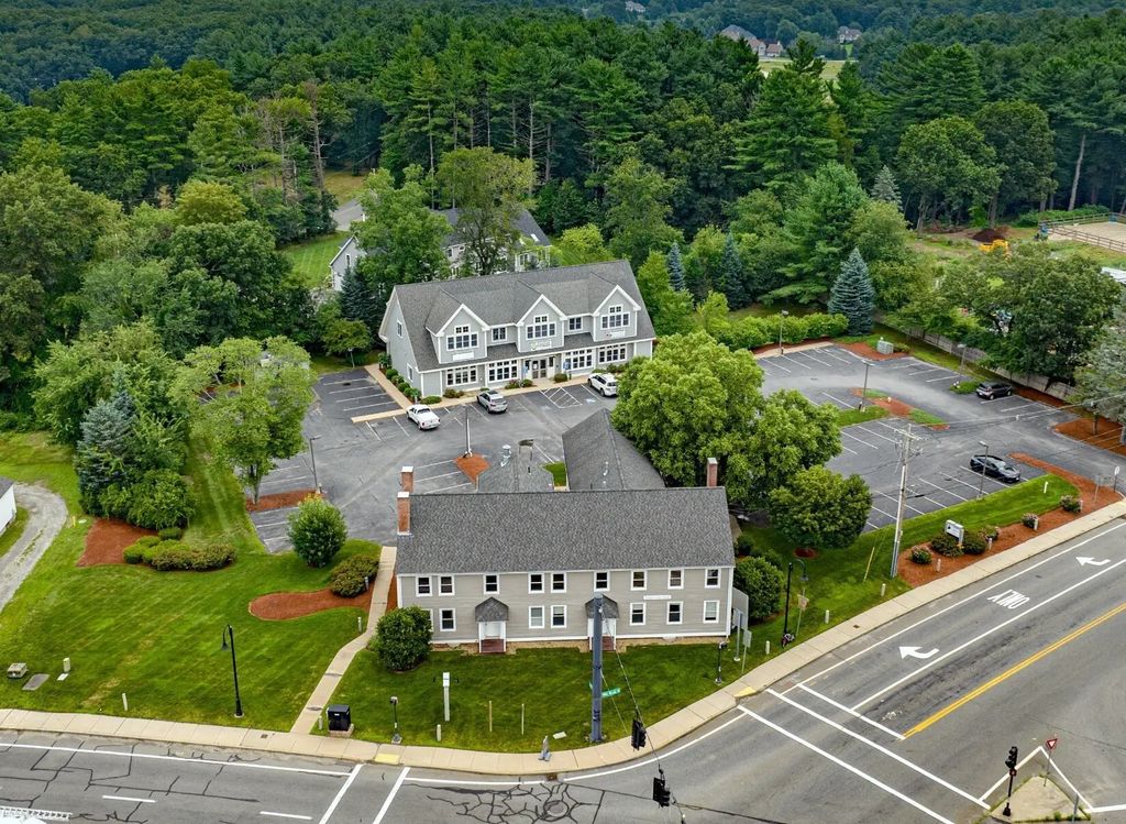 1-3 Forge Village Road, Groton