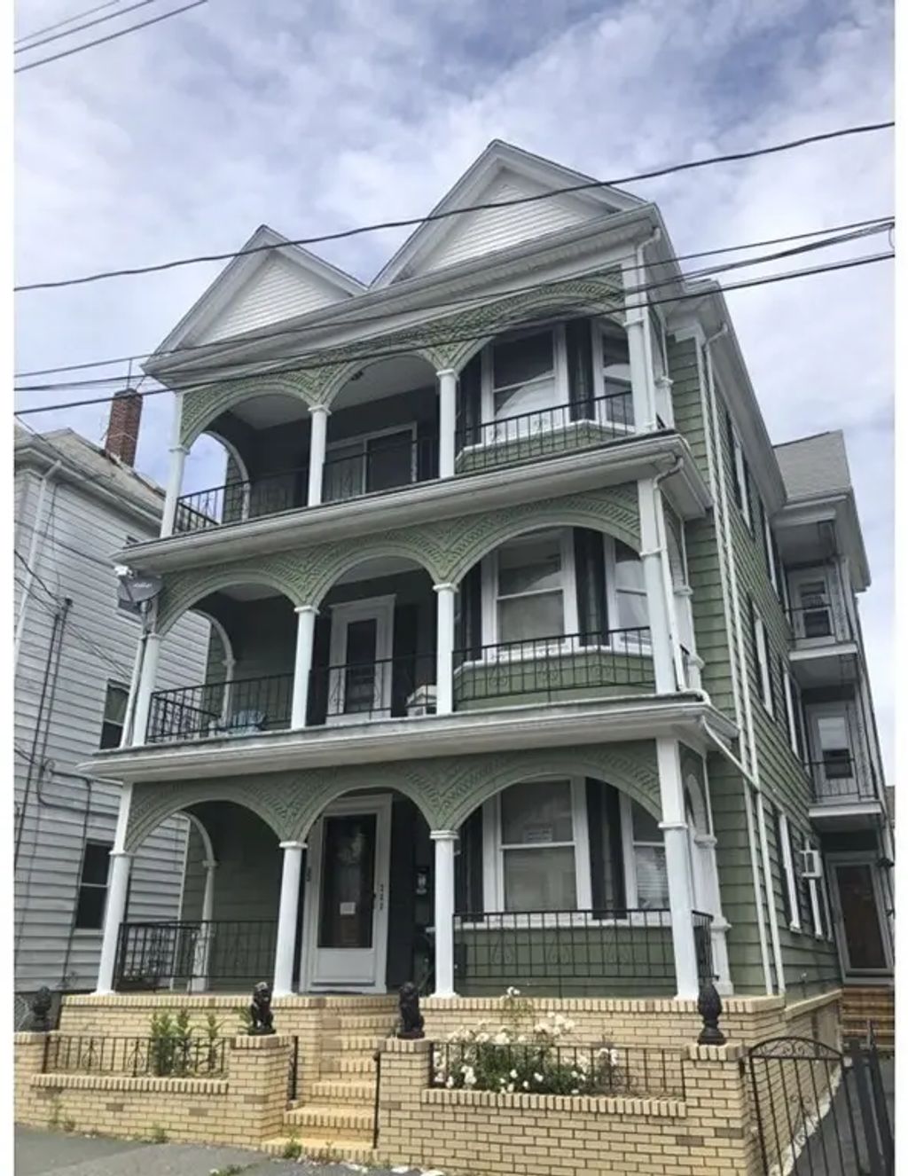 33 Sidney Street #1, New Bedford