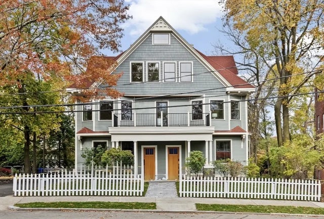 90 Addington #2, Brookline