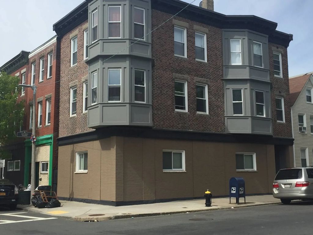 241 Maverick Street #3, Boston
