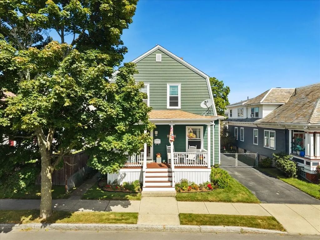 287 Wood St, New Bedford