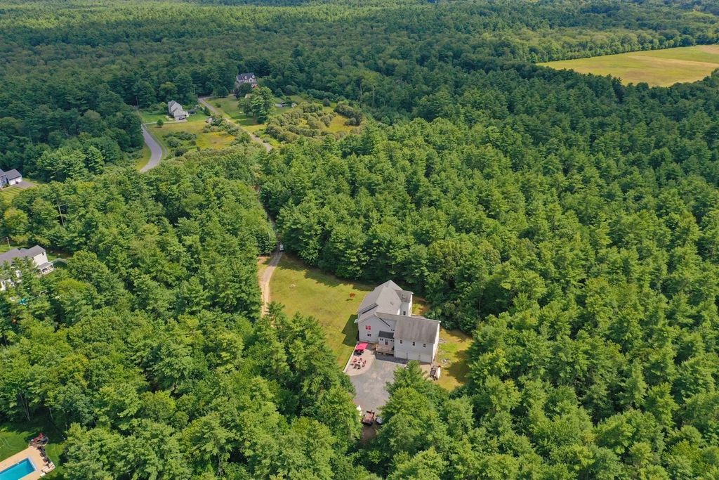 60 Precinct, Middleboro