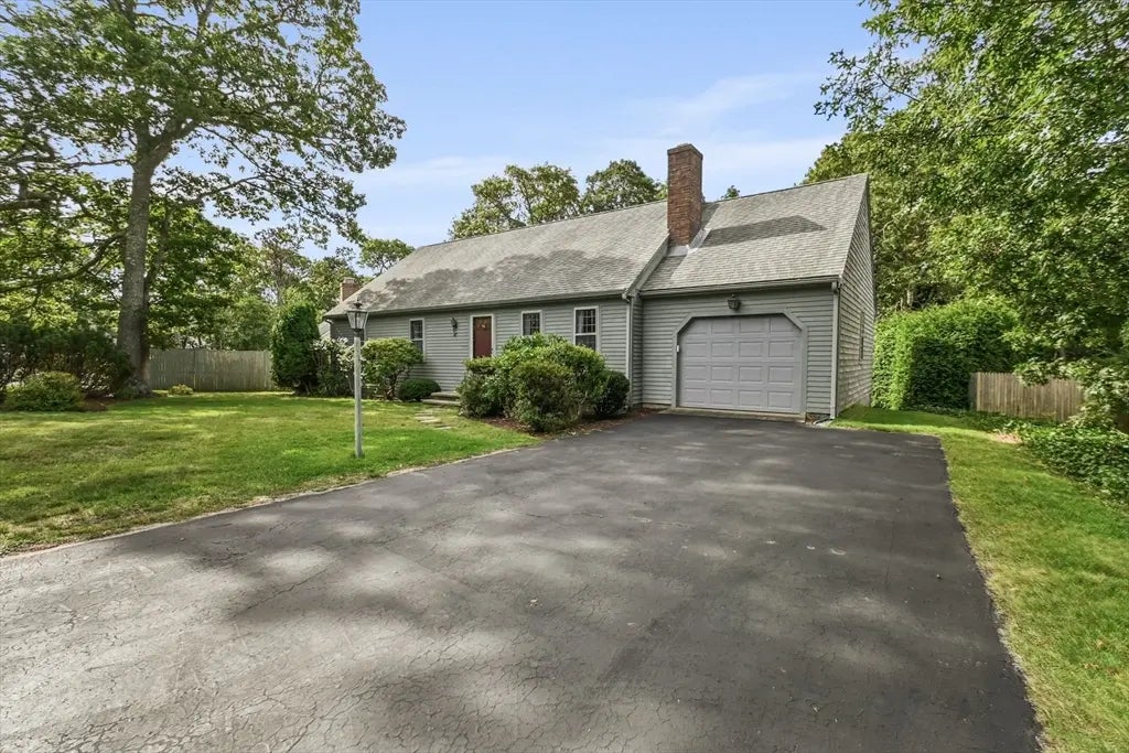 47 Whidah Dr, Harwich