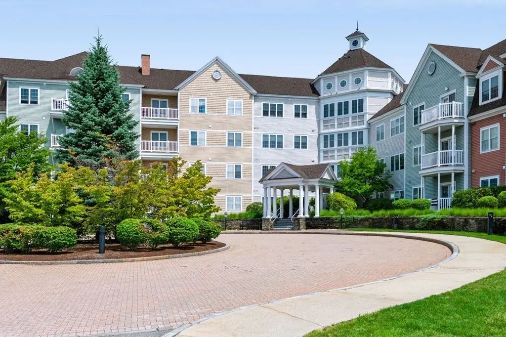 6 Woodman #408, Newburyport