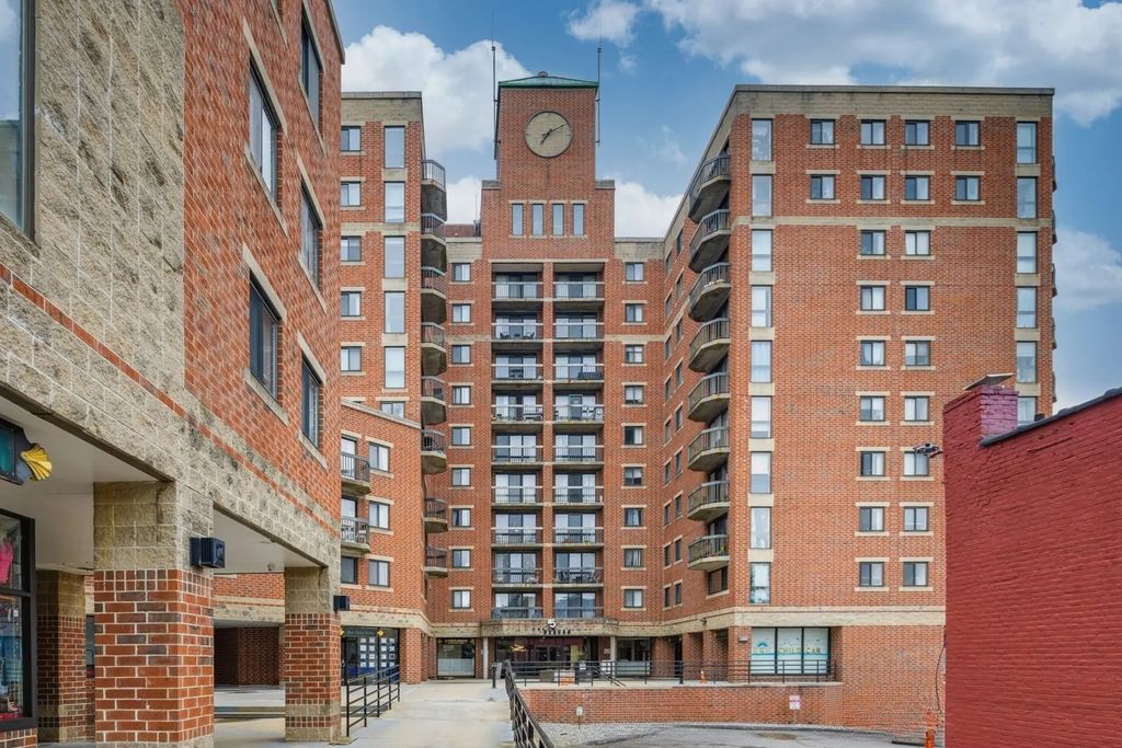 15 N Beacon St #316, Boston