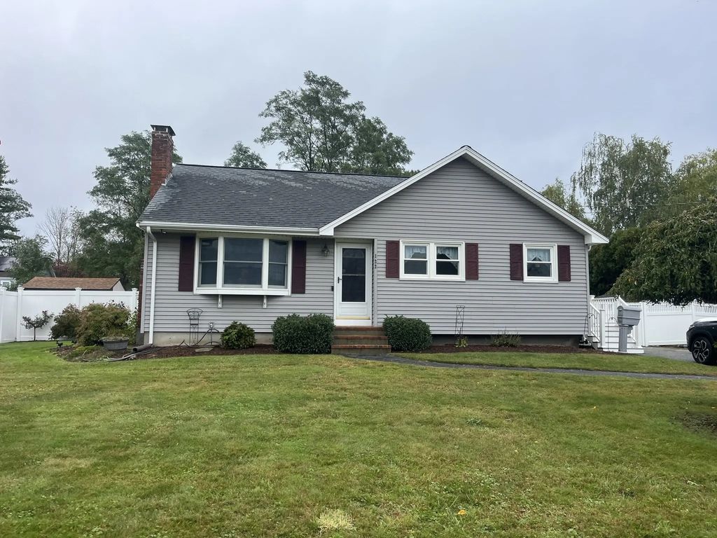 122 Whitmore St, Brockton