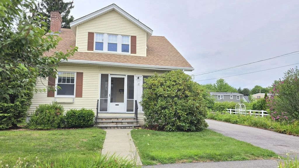 21 Arbutus Road, Worcester
