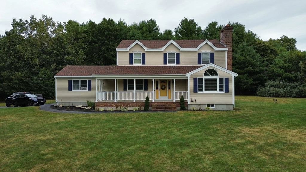 37 Rhode Island Ave, Dartmouth