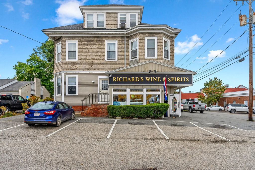 12-14 N Park Ave, Plymouth