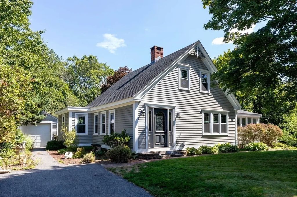 294 Plymouth St, Middleboro