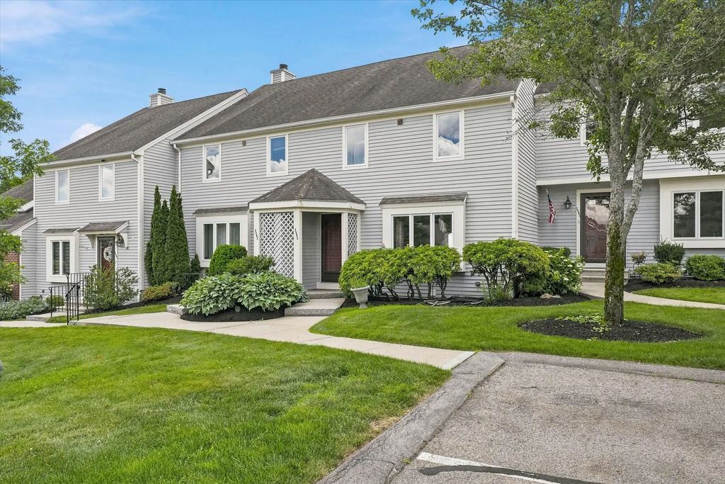 2604 Lewis O Gray Dr #2604, Saugus