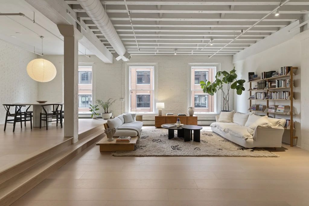 134 Beach St #3b, Boston