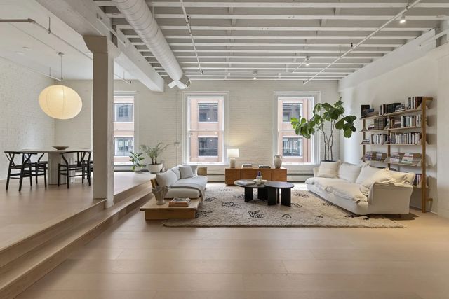 134 Beach St #3b, Boston