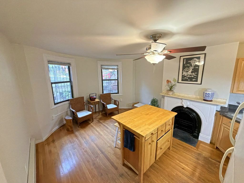 81 E Brookline St #1, Boston