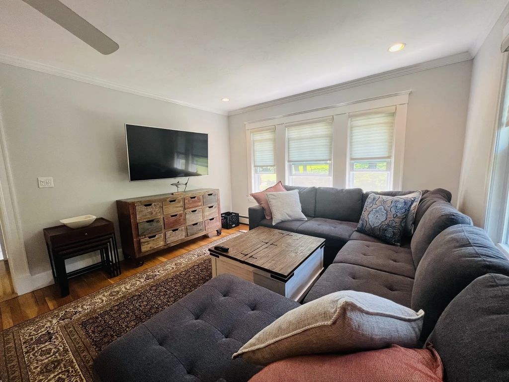 15 Abigail St #15, Quincy