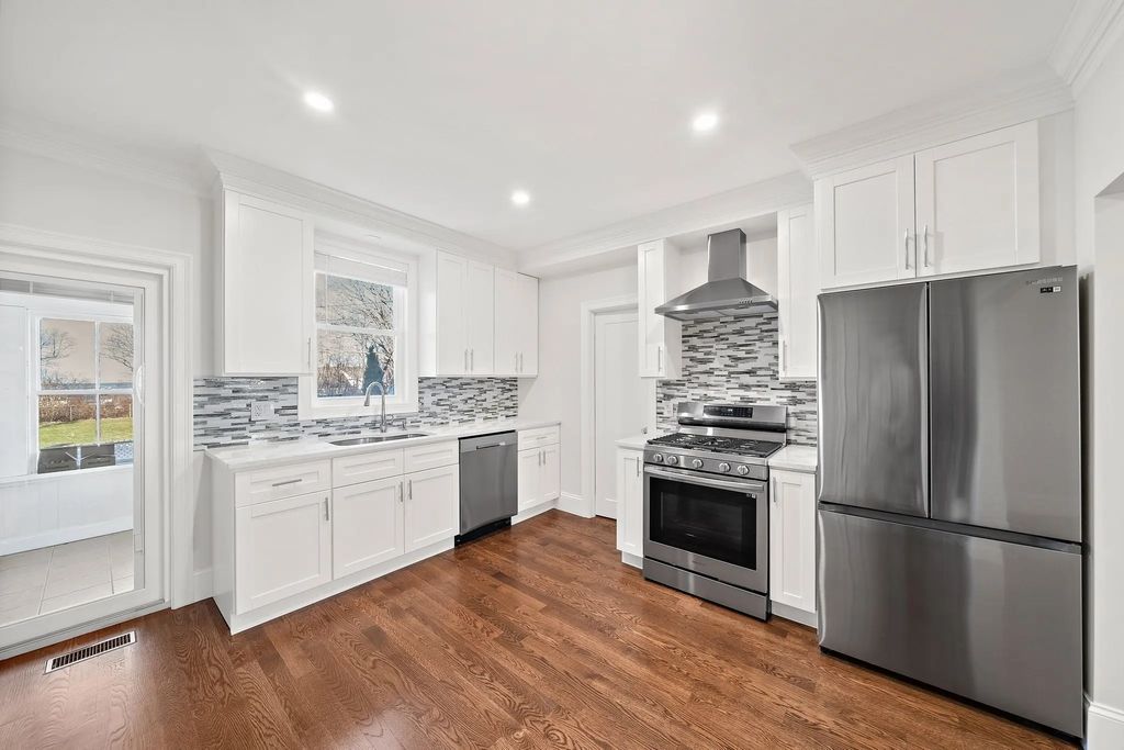 9 Shaw Ct #9, Plymouth