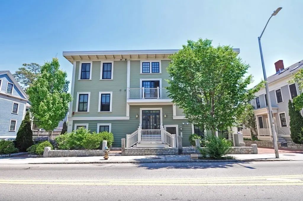 190 Prospect Street #5, Cambridge