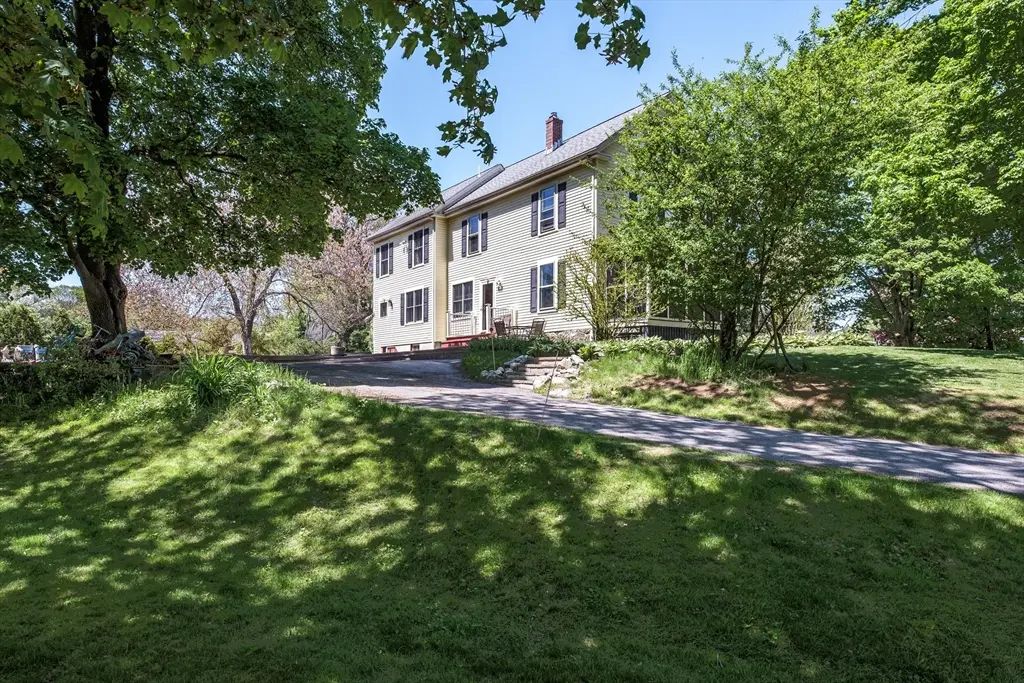 30 Warren Ave, Weston
