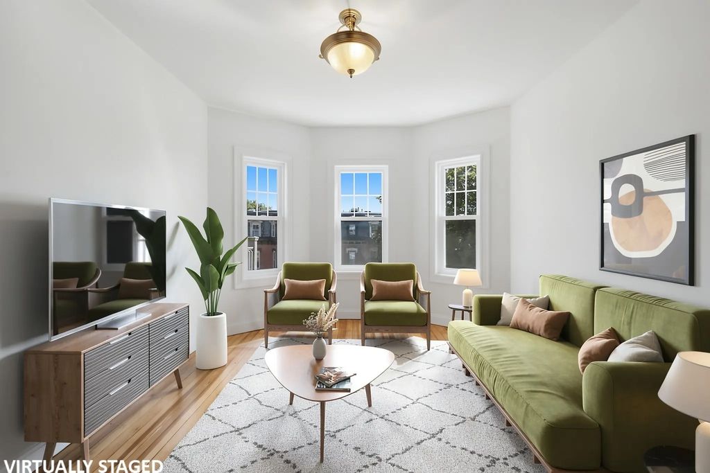 97 Pleasant St #3, Boston