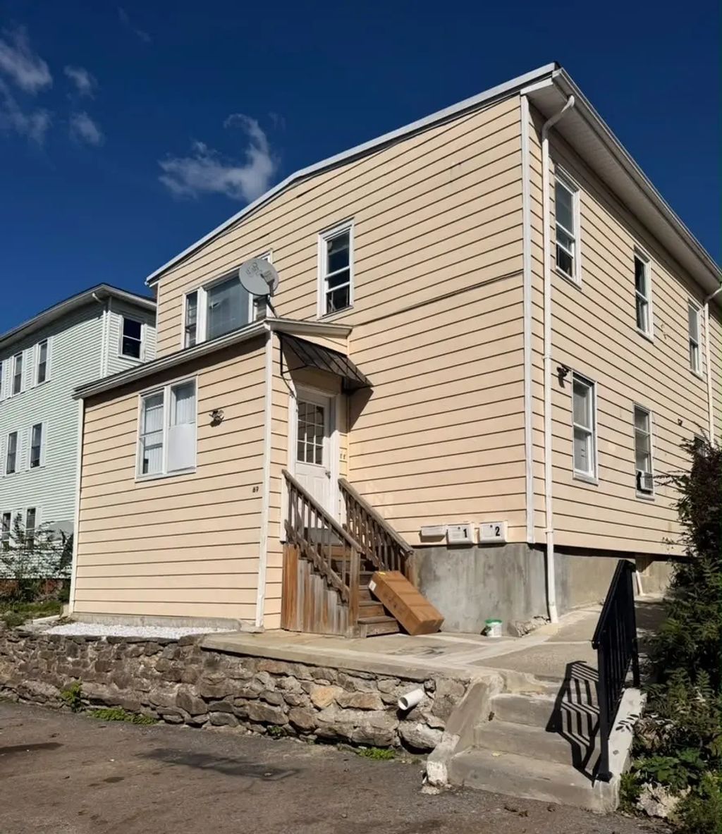 69 Fox St, Worcester