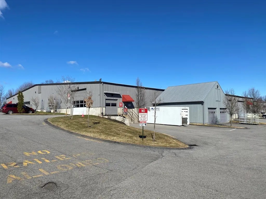 289 Elm St #103, Marlborough