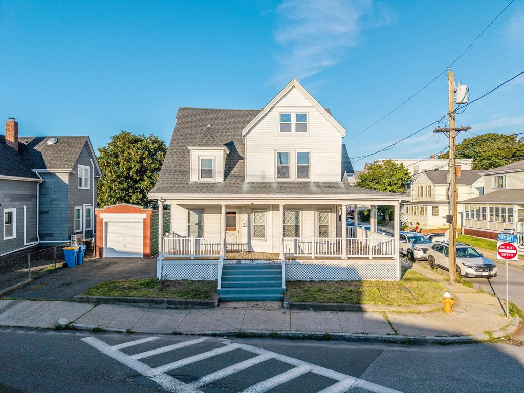 546 Shirley St, Winthrop