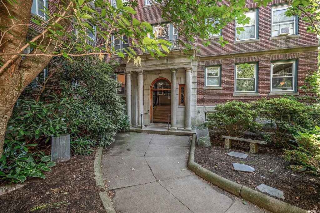 52 Garden St #b2, Cambridge