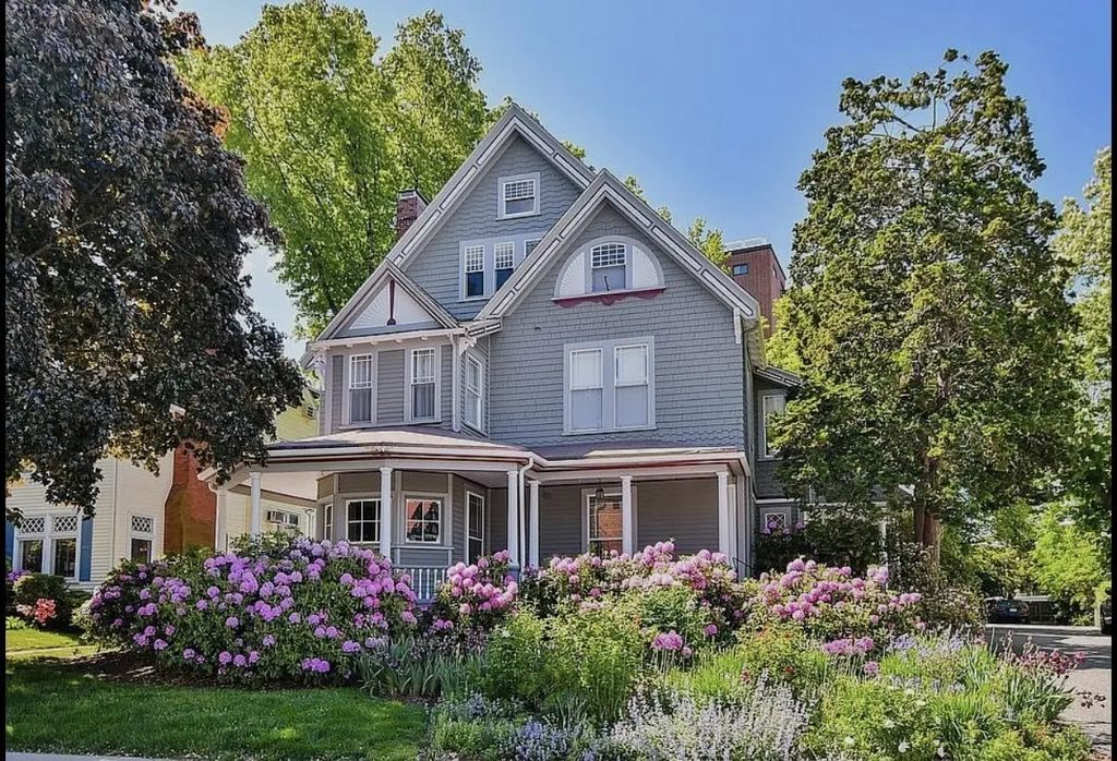 97 Sewall #5, Brookline