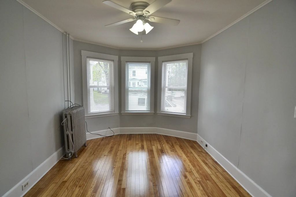 208 Irving Street #1l, Framingham