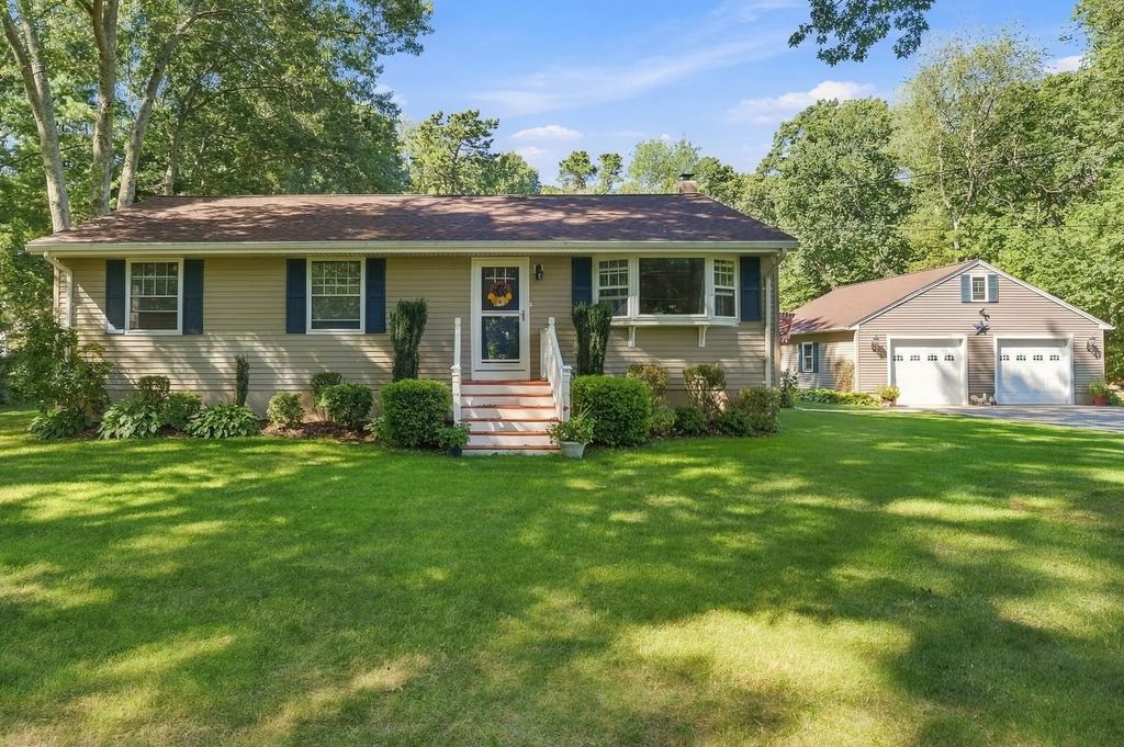 12 Trim Street, Rehoboth
