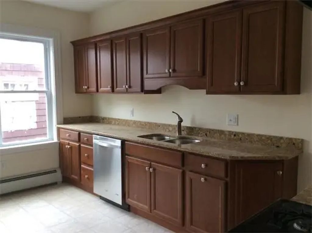 15 Romsey Street #3, Boston