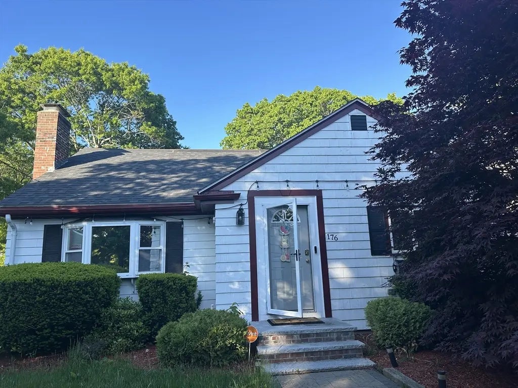 176 Ettrick St, Brockton