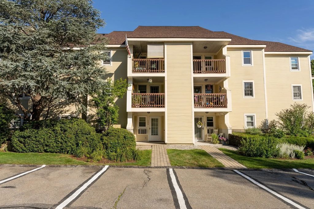 124 Heritage Dr #124, Northbridge