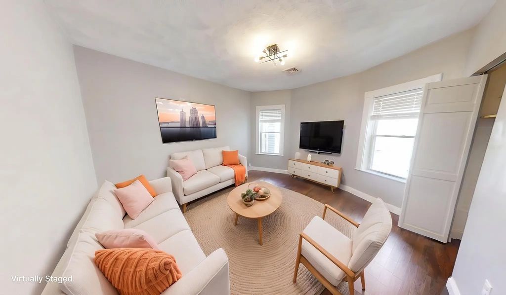 26 Elder St #2, Boston