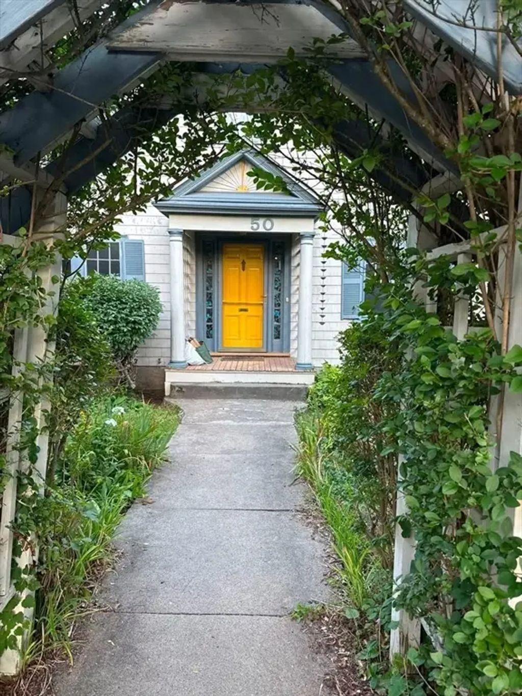 50 Brewster Road, Newton