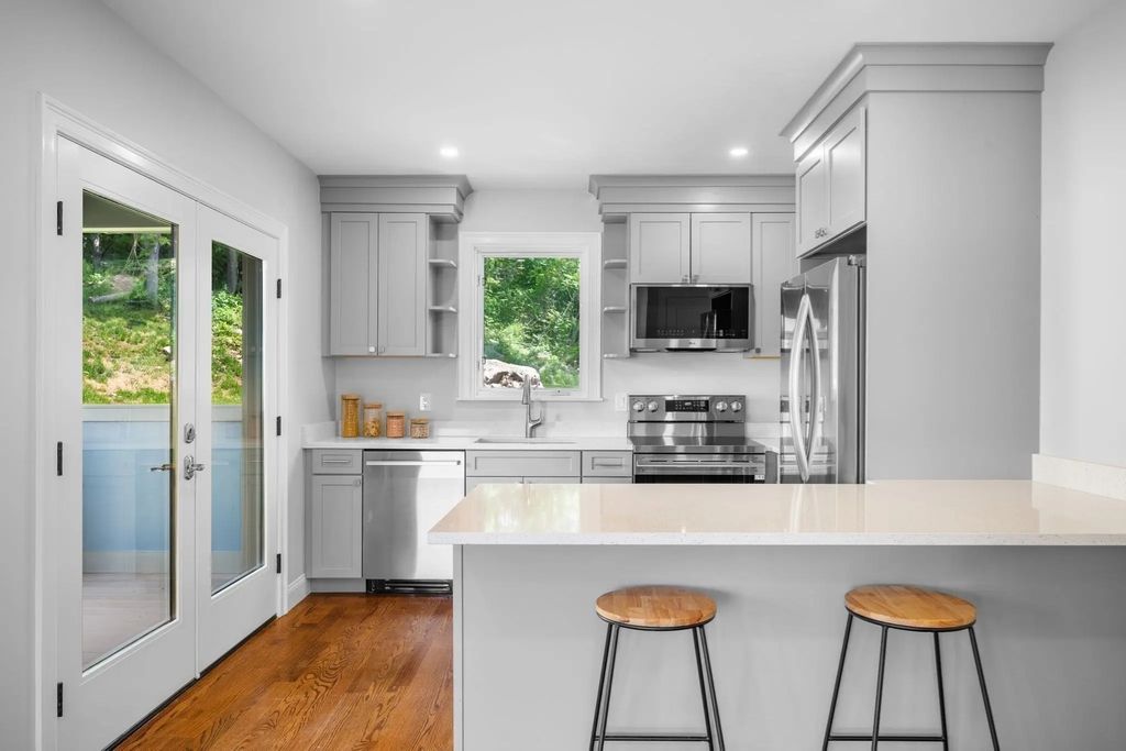20 Bellair St #a, Lynn